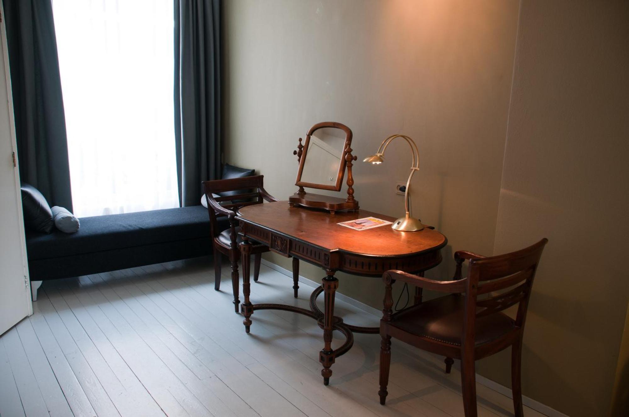 암스테르담 베드&브랙퍼스트 웨스트바이올렛 B&B 외부 사진